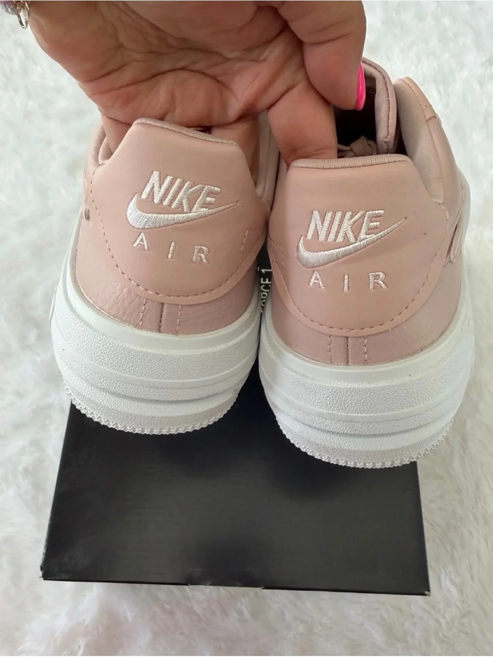 Nike Women’s Air Force 1 Platform (8)
